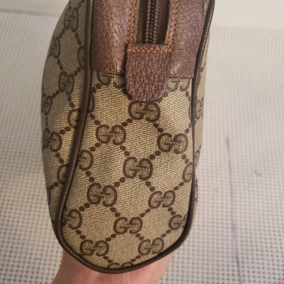 Authentic Vintage gucci GG canvas clutch - Picture 2 of 14